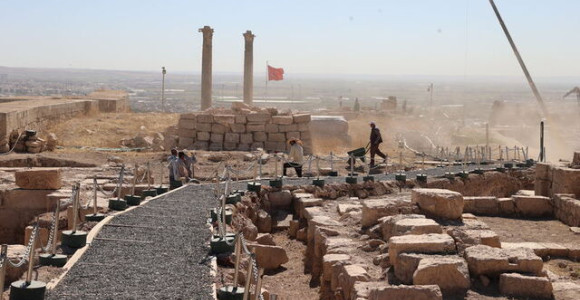 Urfa Castle Yields Mysterious Rock-Cut Tomb Possibly Tied to Abgar Dynasty—Early Christian Allies of Jesus
