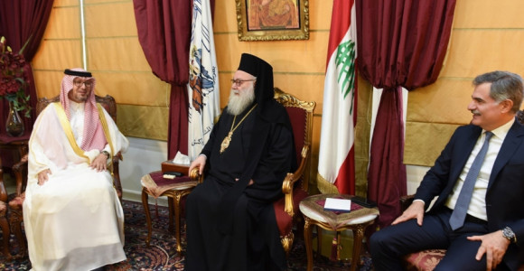 Patriarch Mar John X receives Saudi Ambassador and UN official amid rising regional tensions