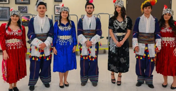 After writing first-in-the-nation Assyrian language curriculum, Niles Township D219 gets award